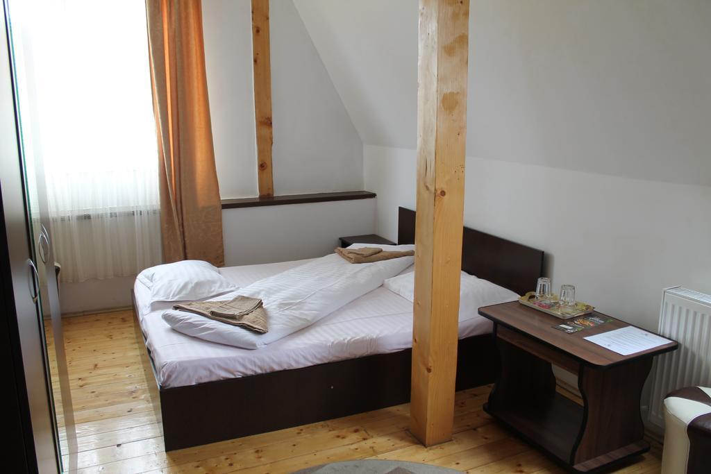 Casa Kiev Hotel Sibiu Buitenkant foto